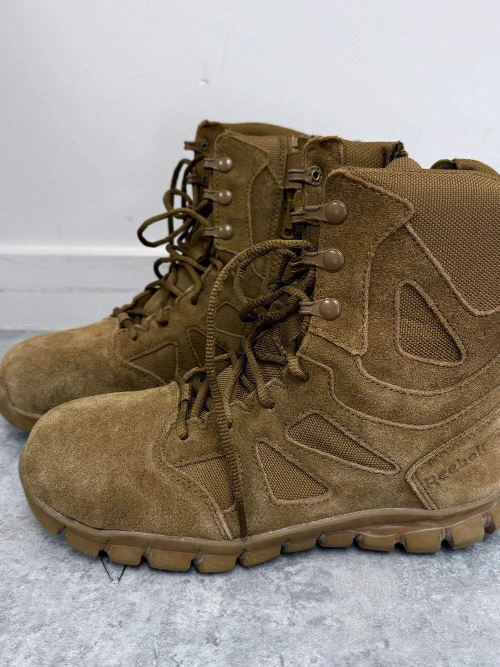 Reebok Sublite Cushion Tactical Boots Men’s 5.5 Coyote Composite Toe Side Zip